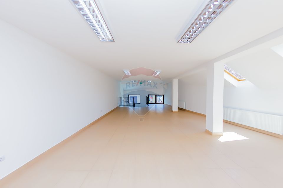 130sq.m Office Space for rent, Orasul Vechi area