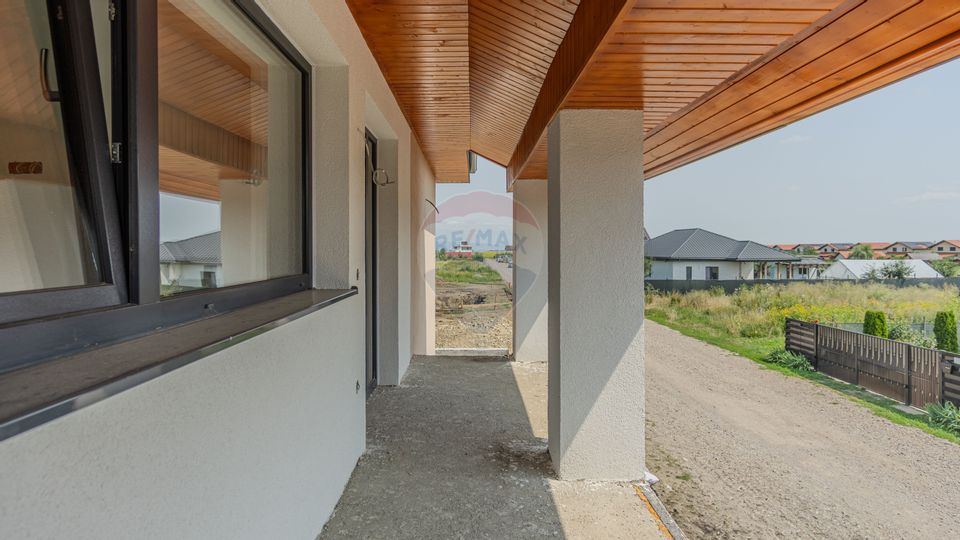 Casa moderna, la cheie, in Cristian – Str. Carpati