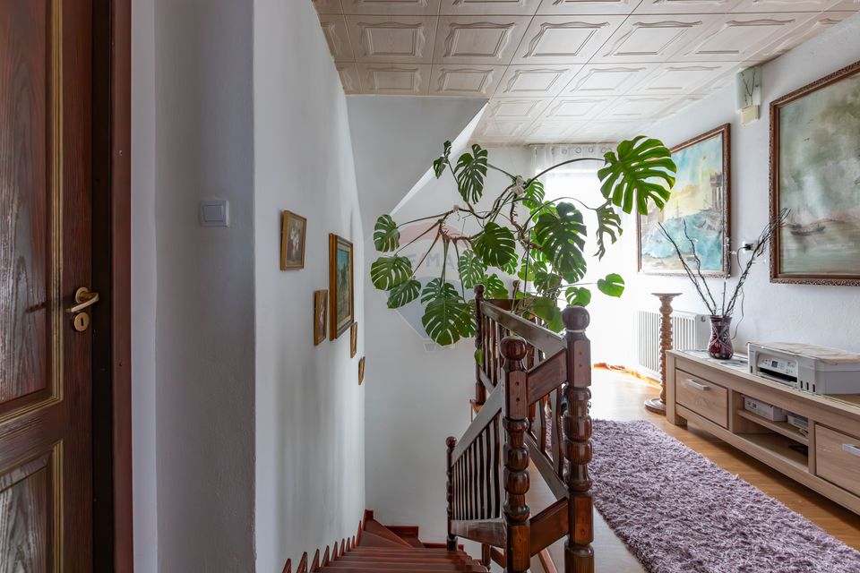 Casă / Vilă 4 camere de vânzare – Comuna Măgura, Str. Salcâmului