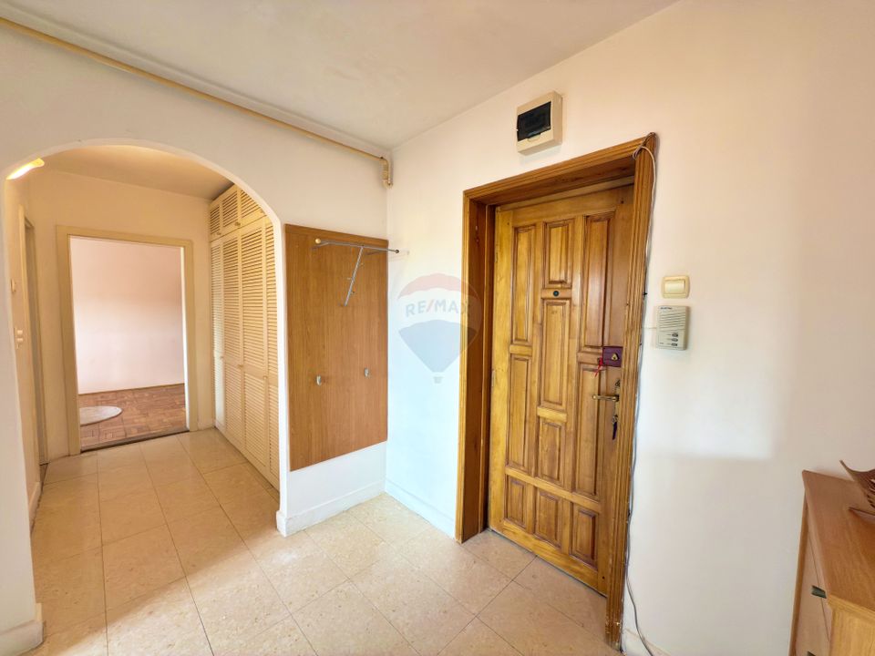 Apartament cu 2 camere de închiriat, str. Tudor Vladimirescu, Arad