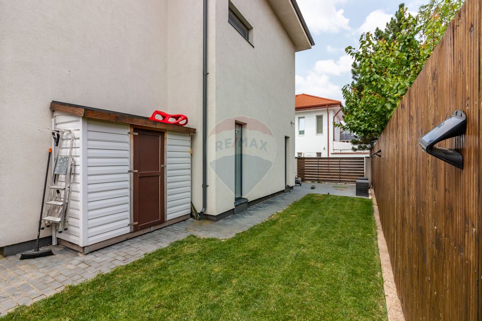 Casă / Vilă in Mogosoaia, adiacent Martha Bibescu