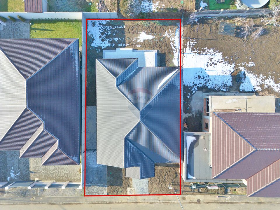 4 room House / Villa for sale