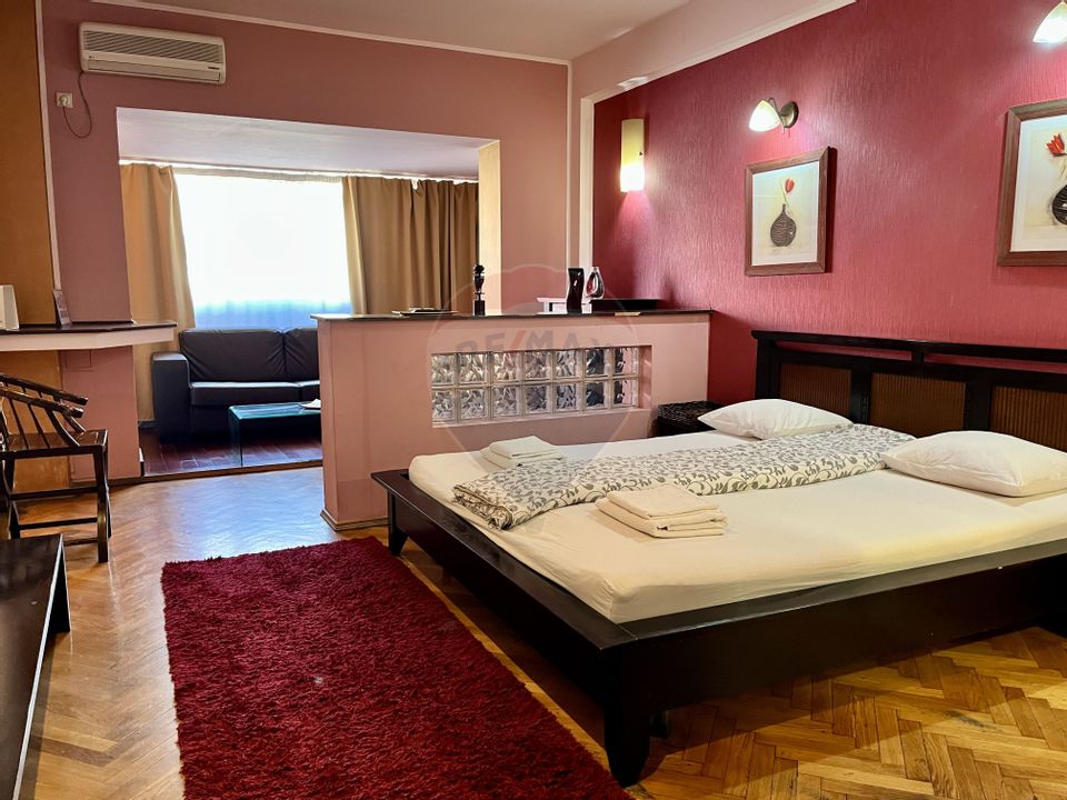 Garsonieră spațioasă - Piața Romană, vedere spre ASE, disponibila acum