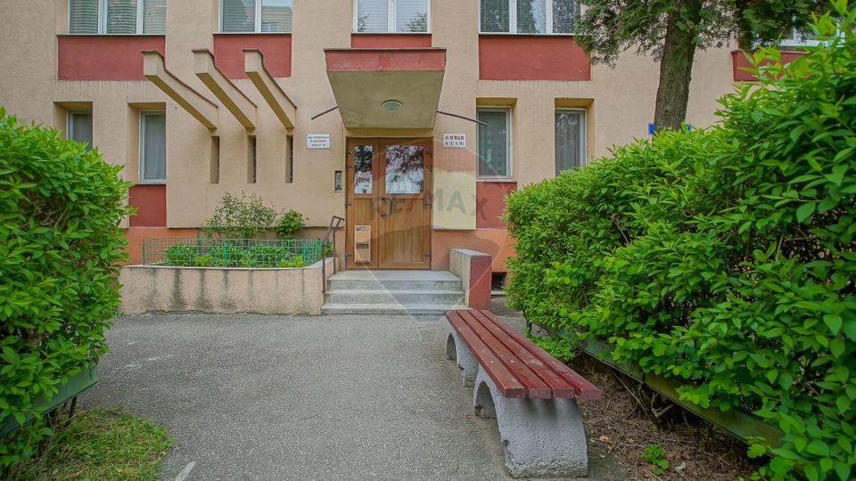 Apartament cu priveliște, Str De Mijloc, Comision 0