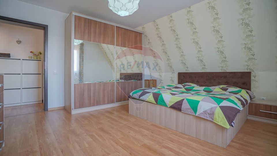 Apartament spatios pe doua Nivele in Splendor Residence