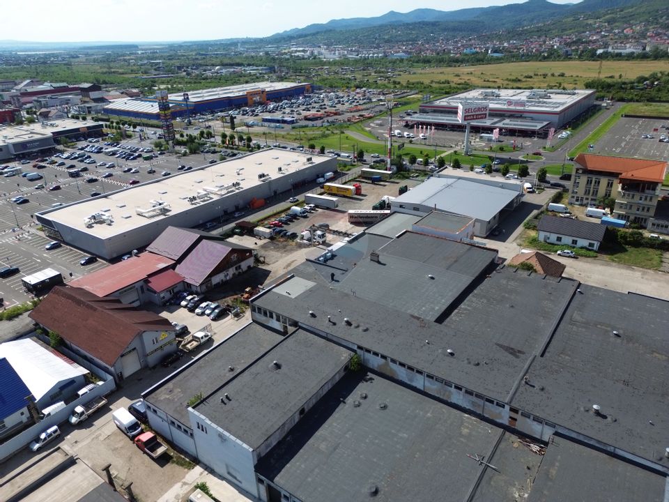 Spațiu 324mp FRIG / 300mp BIROURI de vânzare în zona VALUE CENTRE