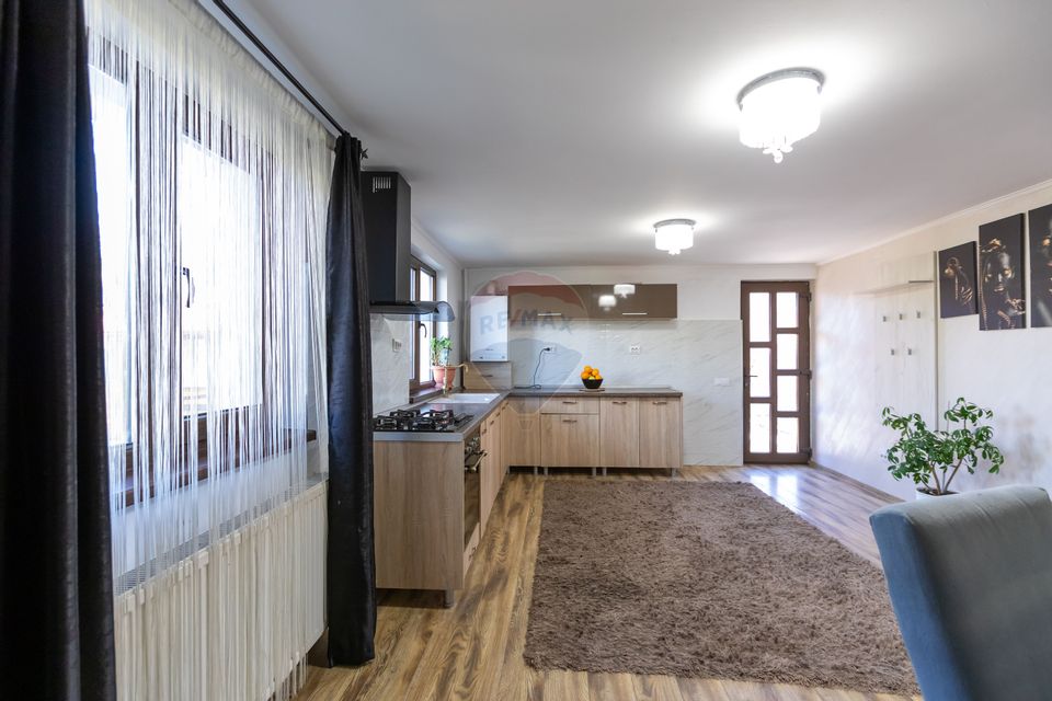 4 room House / Villa for sale, CFR area