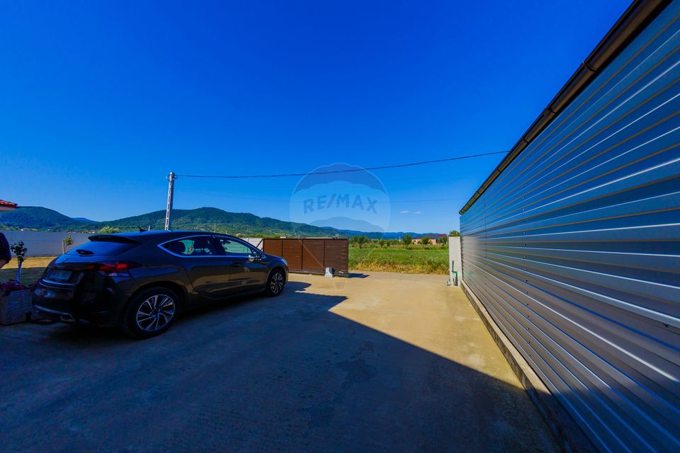 4 room House / Villa for sale