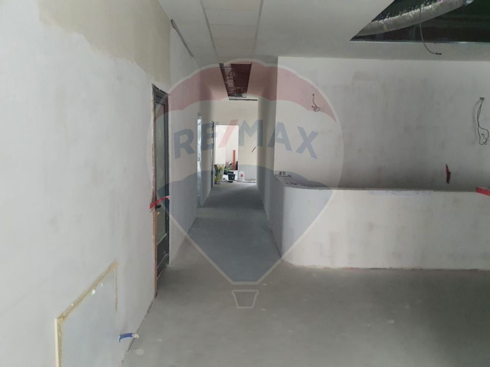 1,400sq.m Commercial Space for rent, Timpuri Noi area