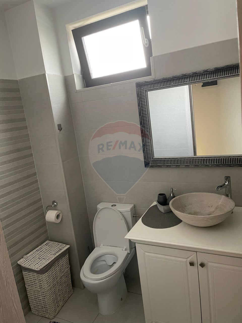 5 room House / Villa for sale, Romanesti area