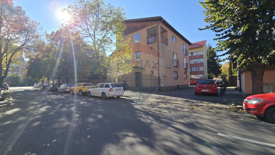 Teren pentru investiție în Brașov | Centrul Civic| A.C. | P+2E+3Er