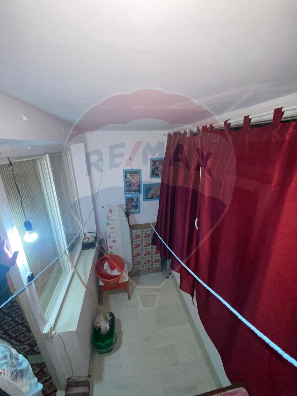 Apartament cu 3 camere de închiriat în zona Rahova