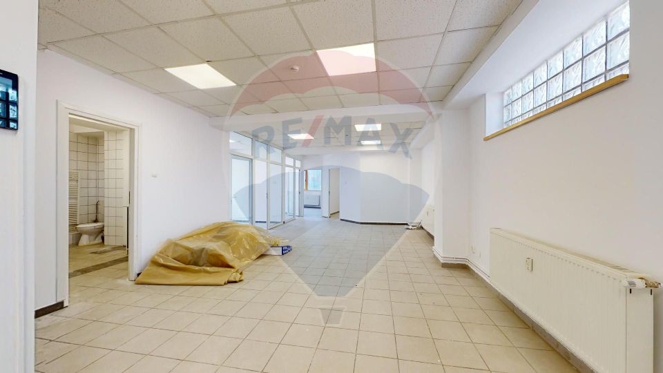 Spațiu birouri (4-5) de 130mp de închiriat în zona Calea Plevnei