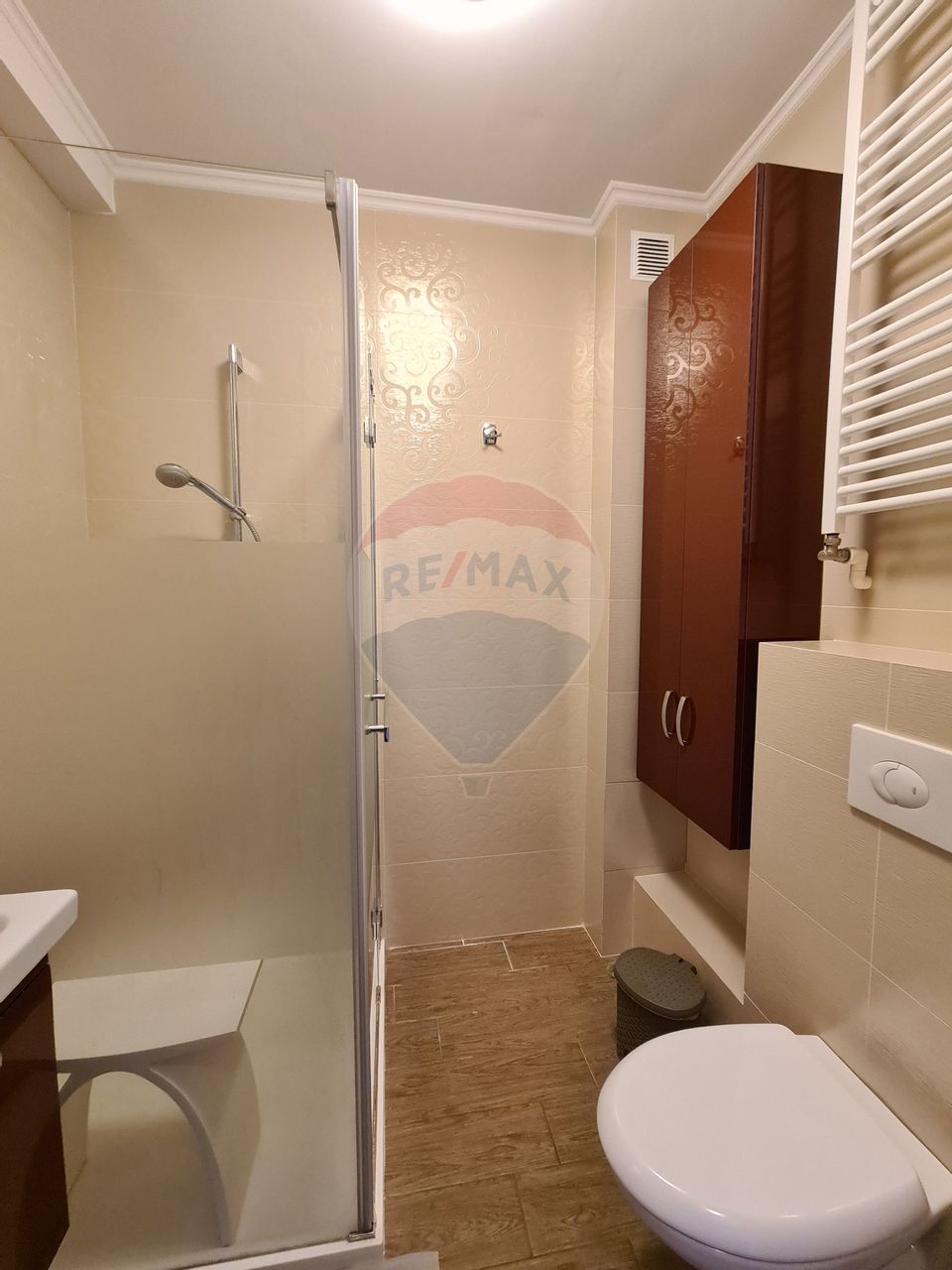 5 room House / Villa for rent, Aviatiei area