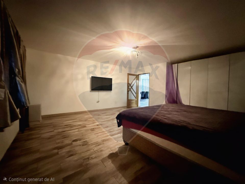 Casă / Vilă cu 5 camere de vânzare