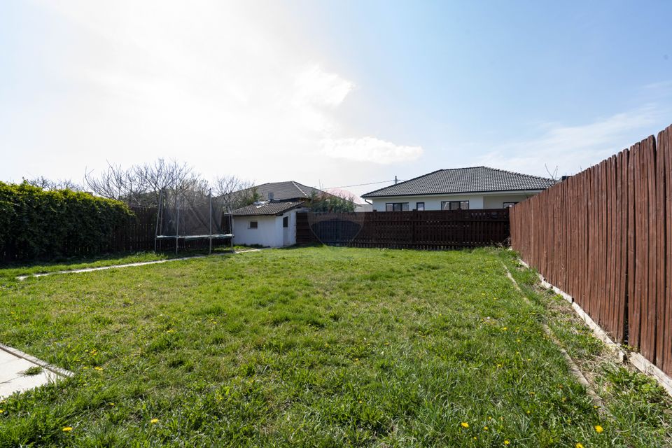 6 room House / Villa for sale