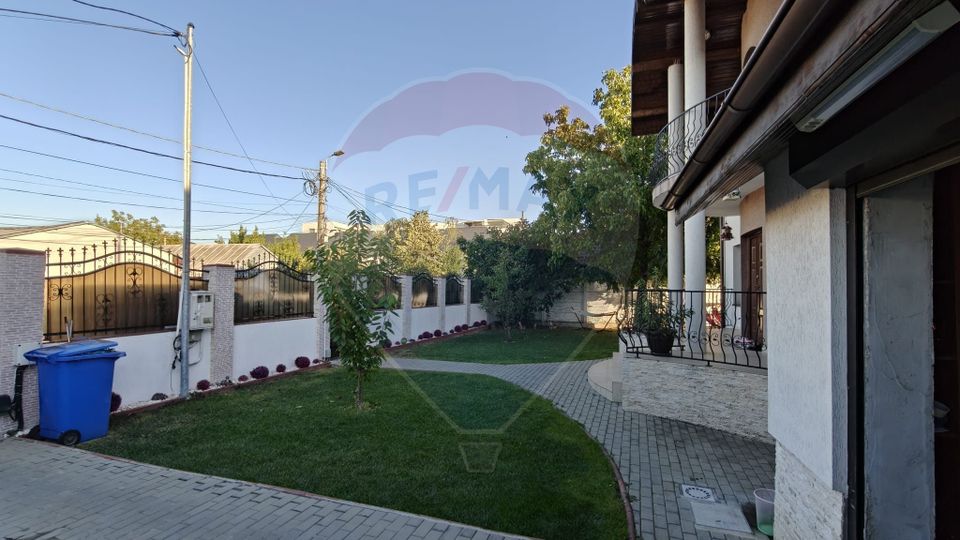 DE VANZARE  Vila cu piscina Zona Colentina