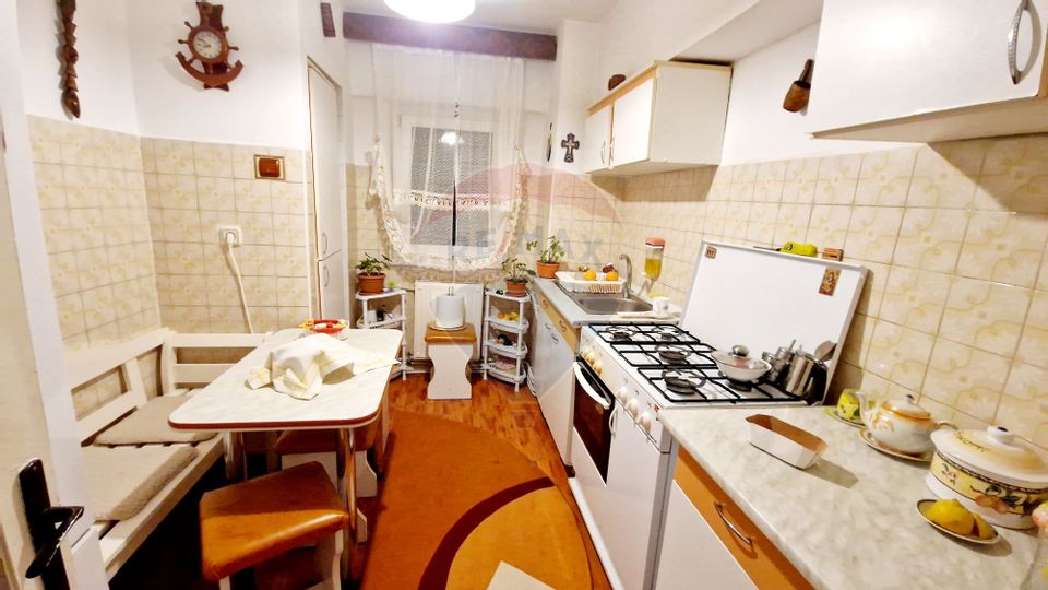 3 room Apartment for sale, Precista area