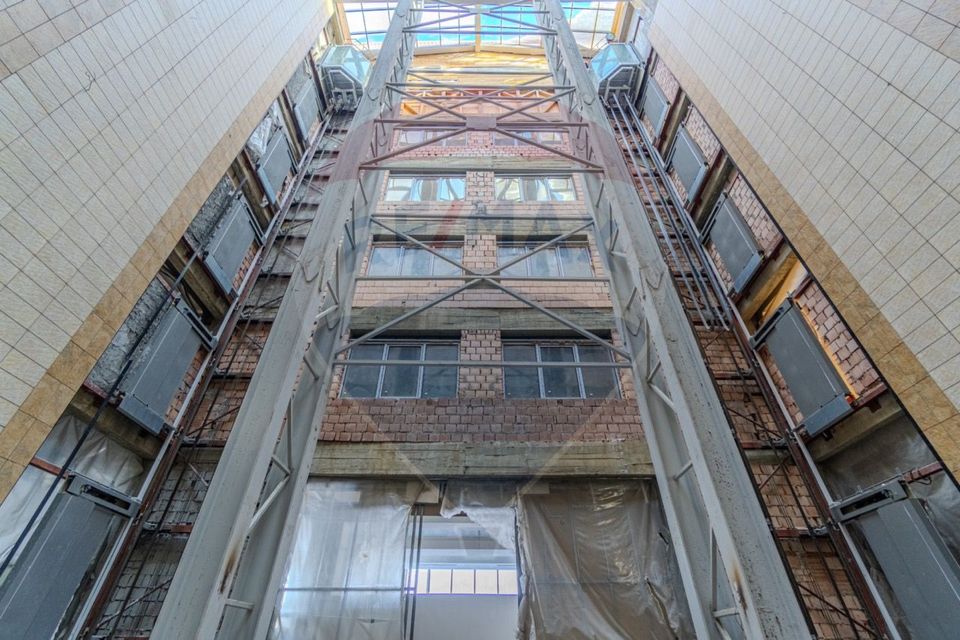 Activ Hotelier SubEvaluat | 18.000 mp construiti | 3 ha teren | BRASOV