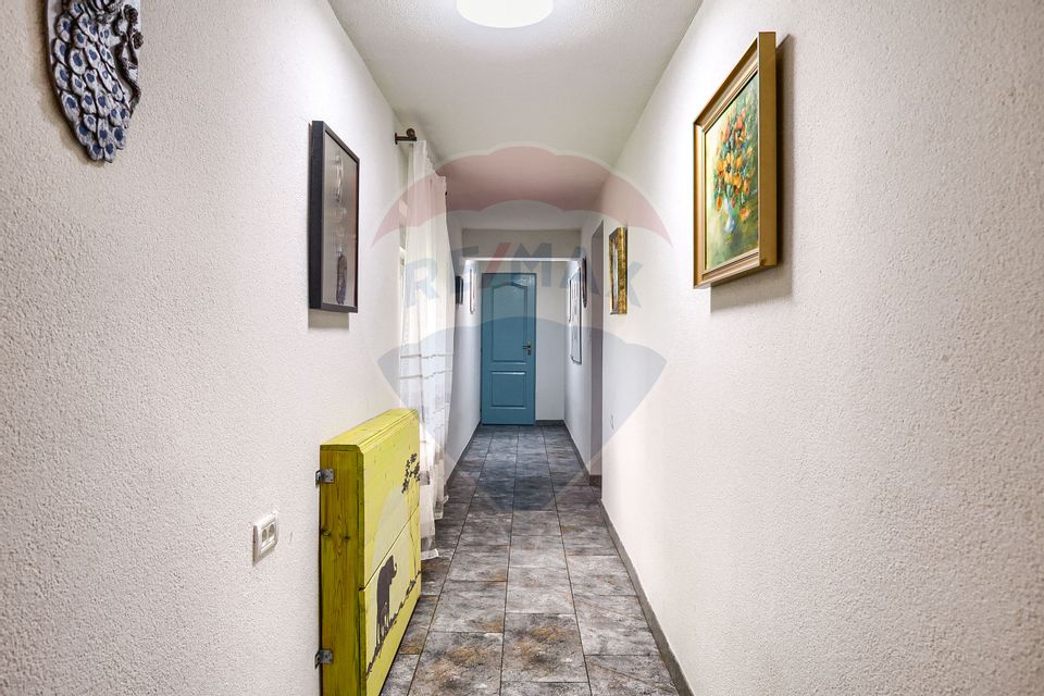 Casă renovată modern cu 3 camere de vânzare Frumușeni Arad