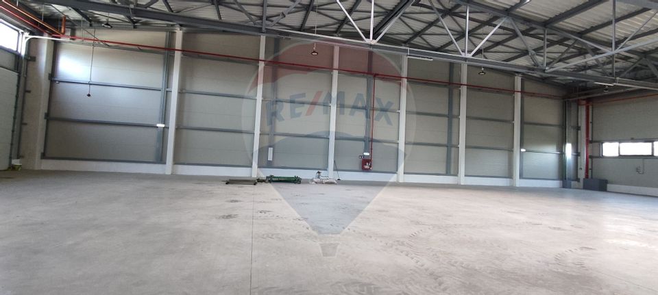 Spațiu industrial de 875mp de închiriat în zona Exterior Vest