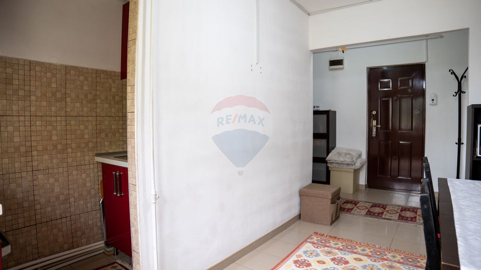 Oferta - vanzare apartament 2 camere stradal, cu centrala, Baicului