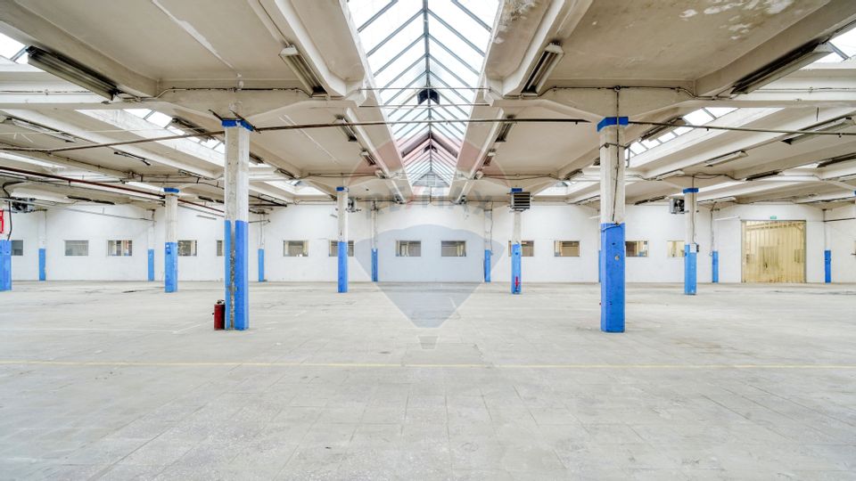 3,700sq.m Industrial Space for rent