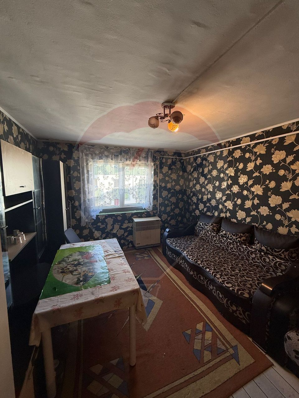 Electrolizei, garsoniera modesta de inchiriat