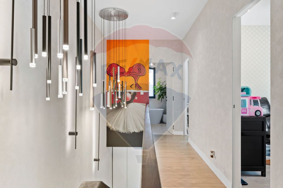 Bright, furnished and equipped villa Corbeanca / pool complex