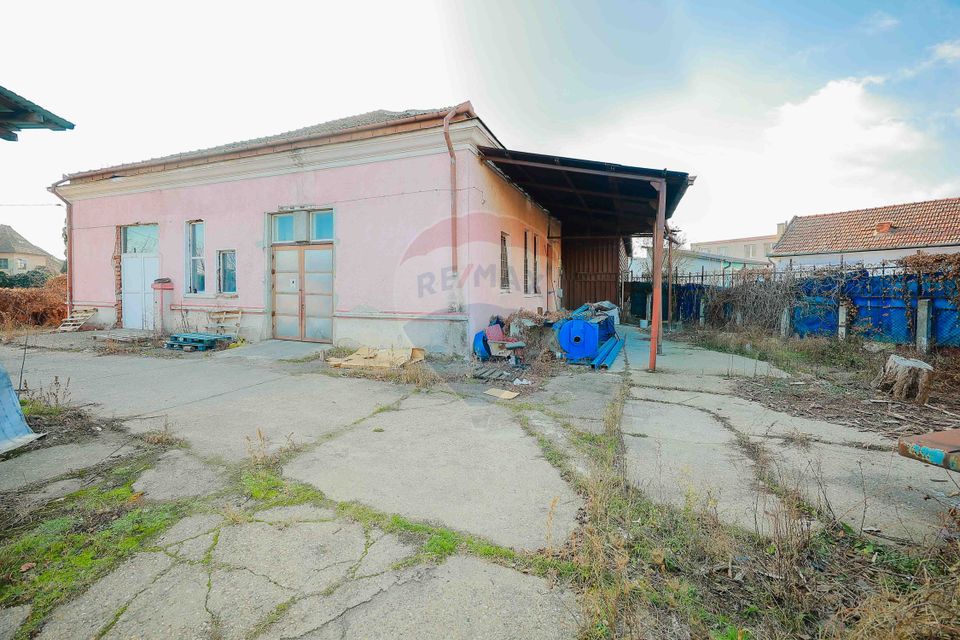 Spațiu industrial - 2040 mp de vânzare în zona Calea Clujului