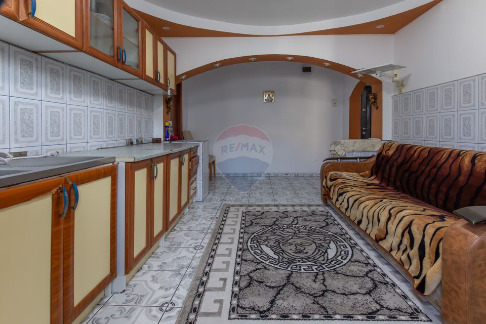 2 room Apartment for sale, Milcov area