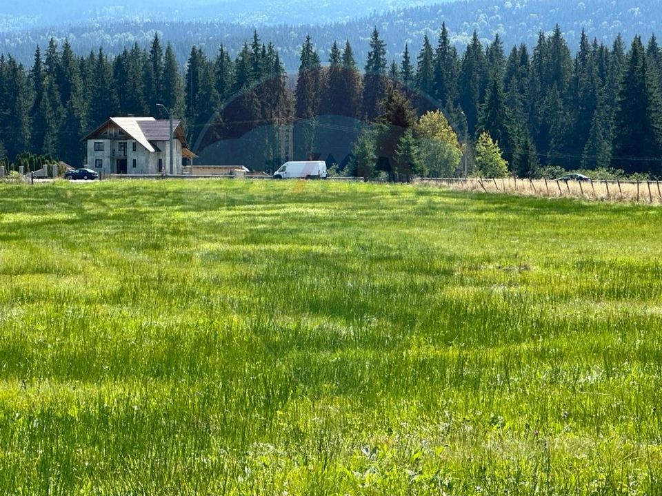 Teren parțial intravilan 30,930 mp Poiana Stampei-DN E58, Suceava