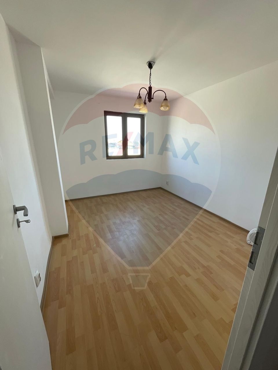 600sq.m Industrial Space for sale