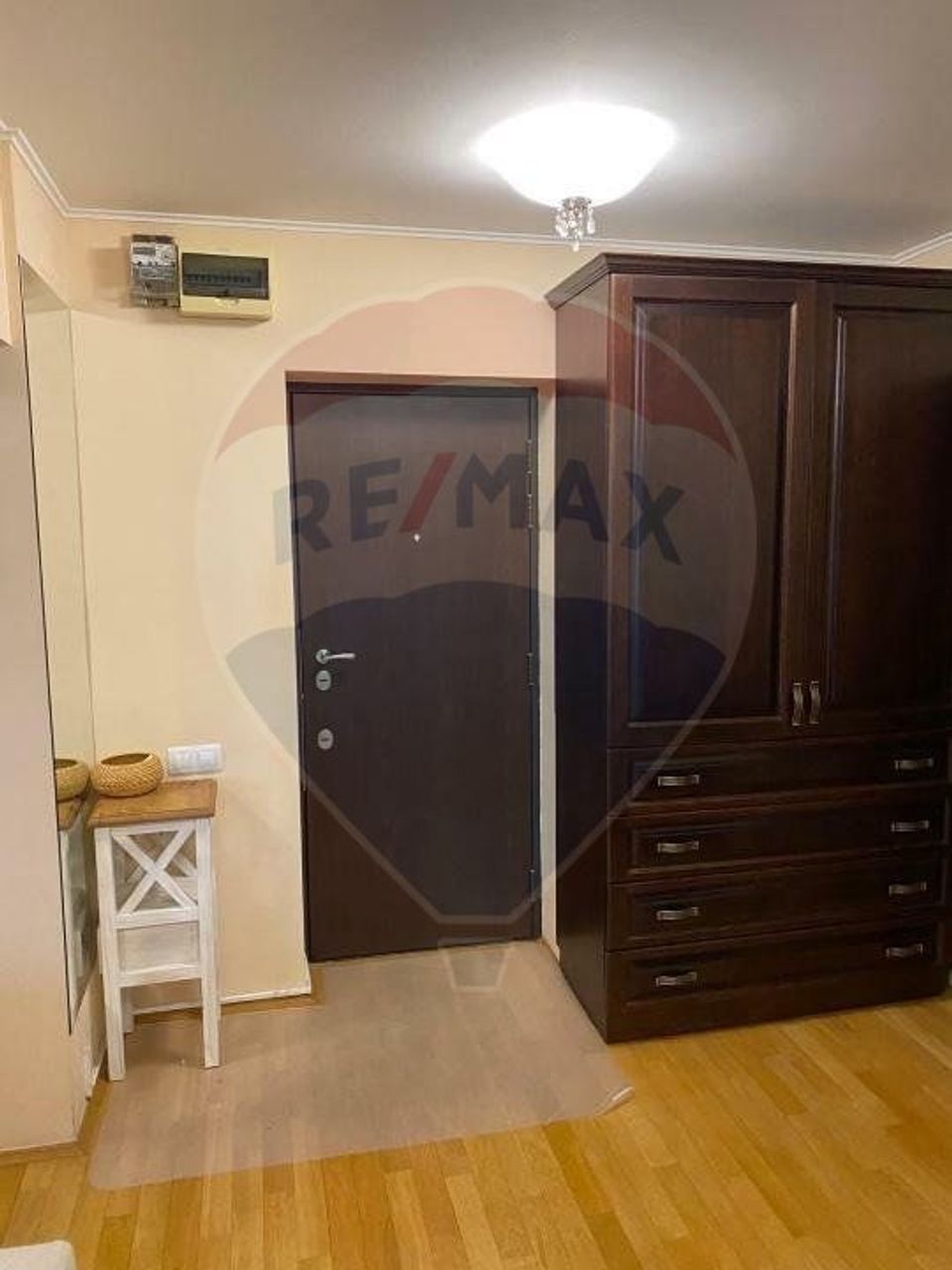 3 room Apartment for rent, Stefan cel Mare area