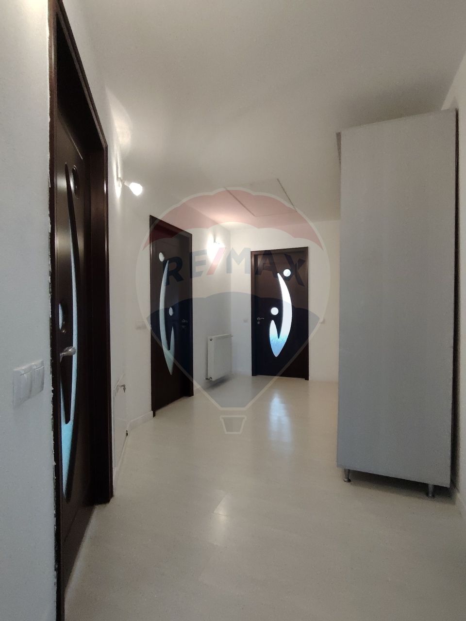 COMISION ZERO Casa spatioasa în Sasar cu curte și garaj