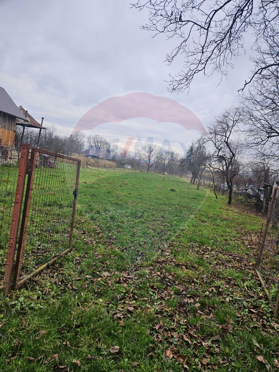 Casă / Vilă cu 4 camere de vânzare