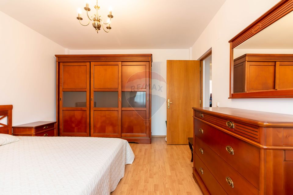 Apartament cu 3 camere de vânzare în zona Baneasa-Greenfield
