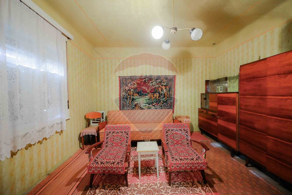 4 room House / Villa for sale