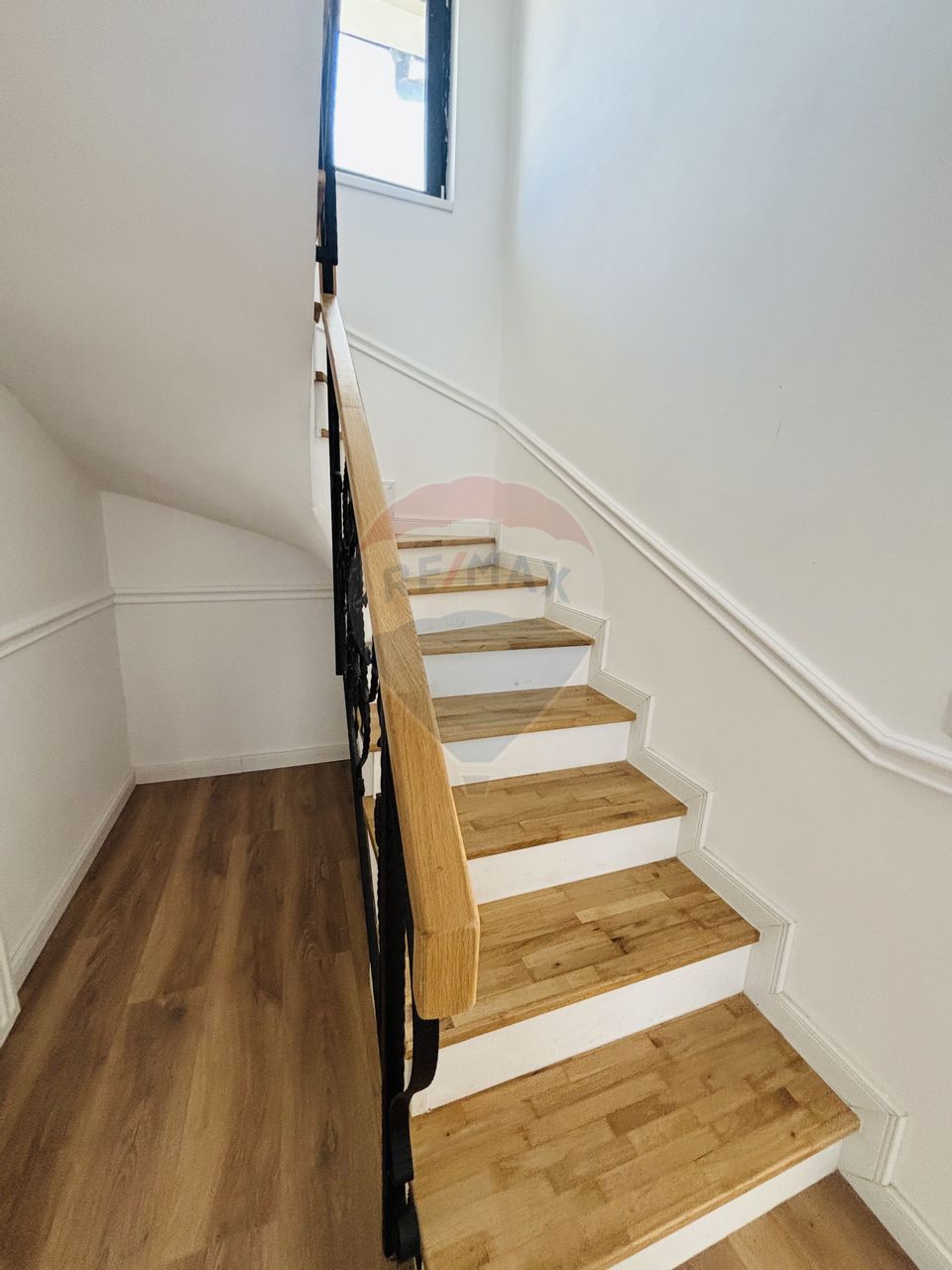 Vilă individuala de vânzare SNAGOV 0% Comision