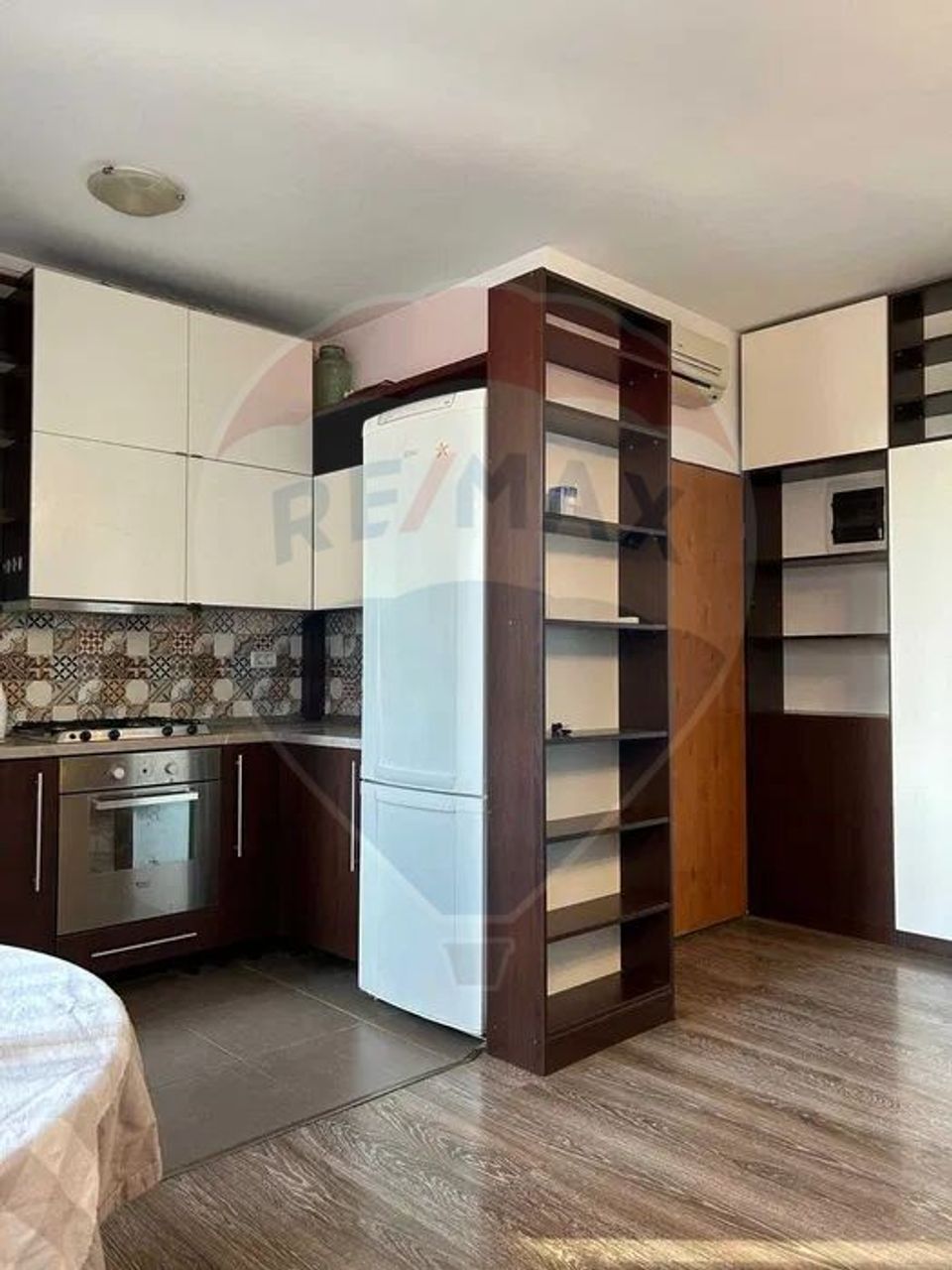 Apartament cu 2 camere de închiriat în zona Parcul Carol