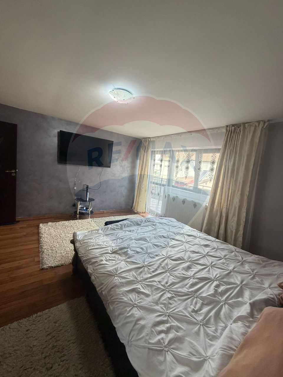 5 room House / Villa for sale, 1 Mai area