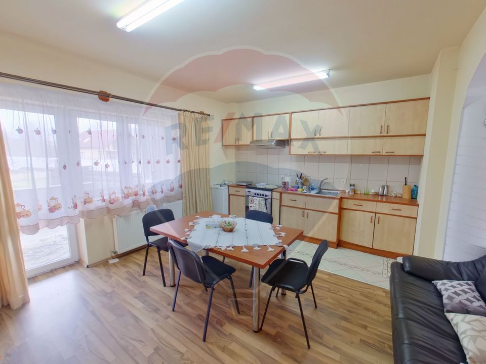 10 room House / Villa for sale, Central area