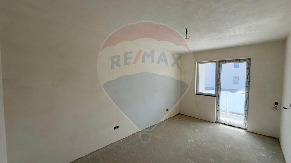 COMISION ZERO Apartament DE VANZARE Semifinisat SUPER PRET