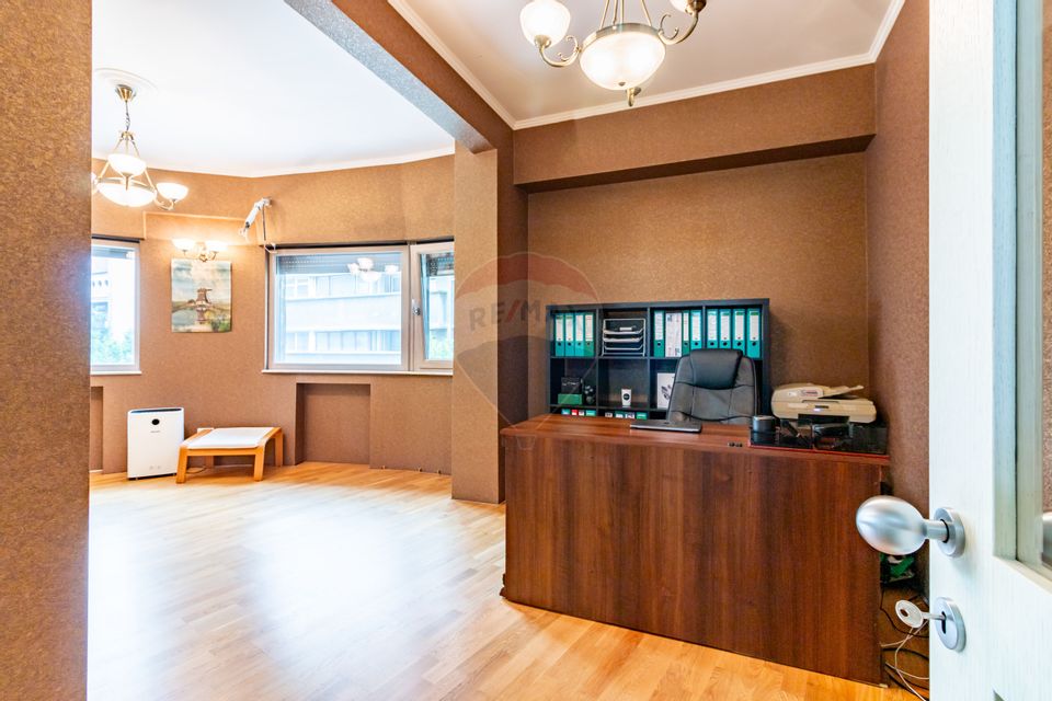 Apartament 5 camere I bloc consolidat I Cismigiu - Sala Palatului