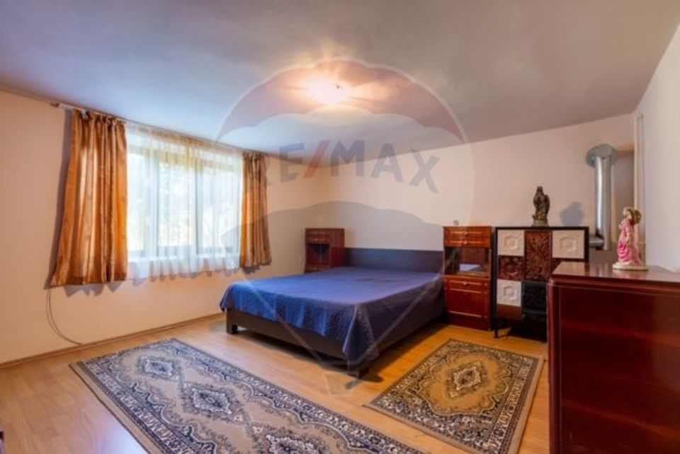 5 room House / Villa for sale, Central area