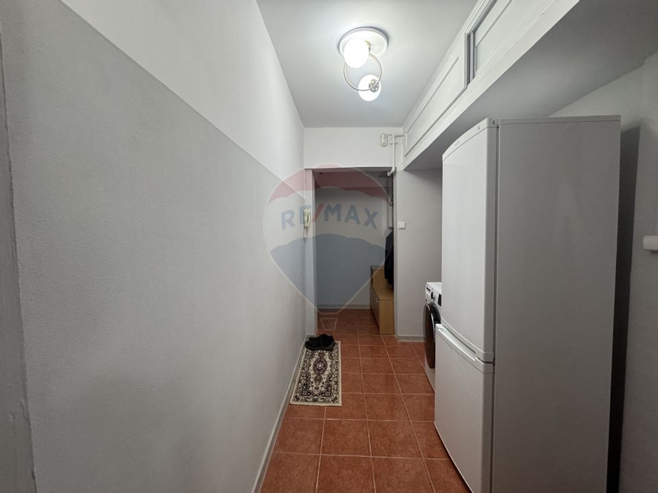 Apartament cu 2 camere de închiriat în zona Casa de Cultura