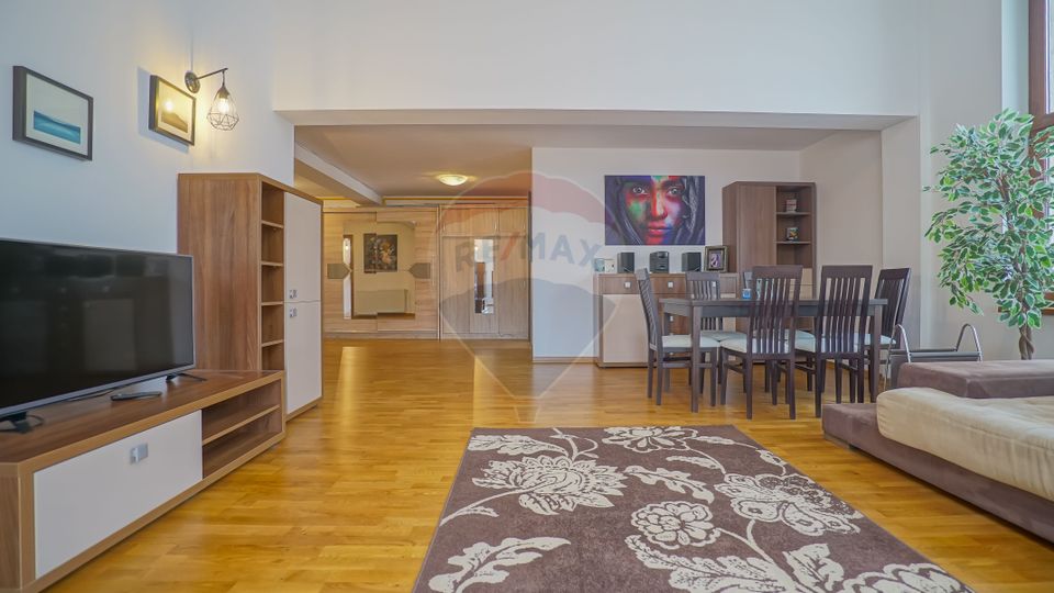REZERVAT ! Apartament lux 3 camere
