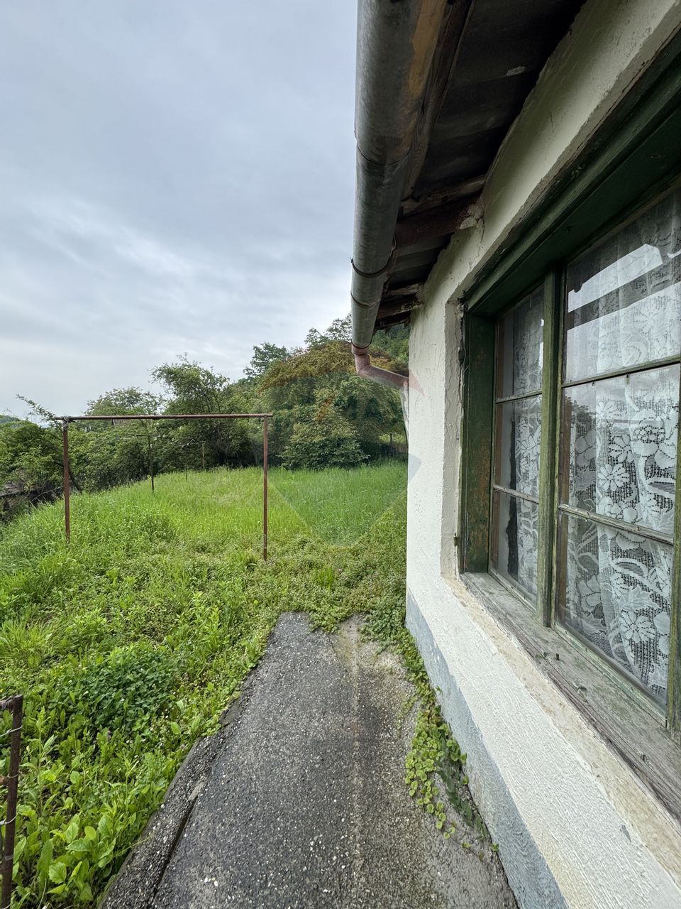 5 room House / Villa for sale, Est area