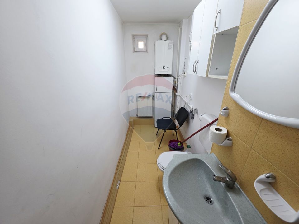 4 room Apartment for sale, Calea Romanului area