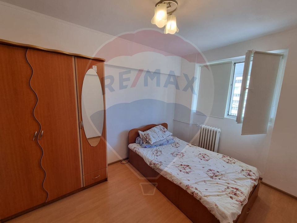 Apartament cu 3 camere de vânzare în zona Pantelimon